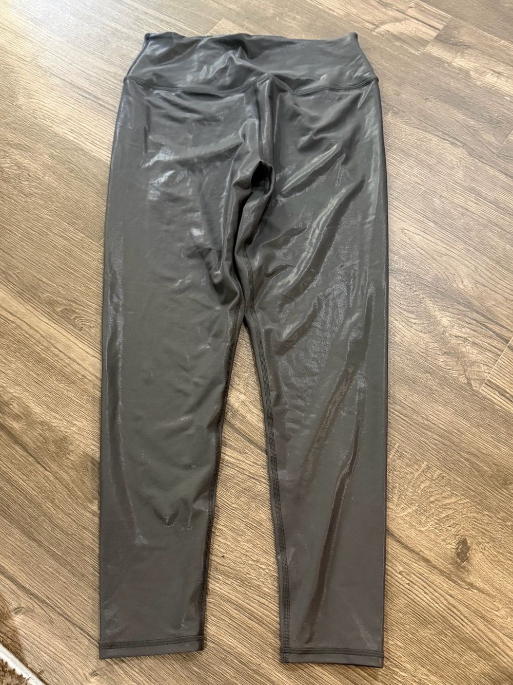 Spiritual Gangster Metallic Gray Sheen Leggings